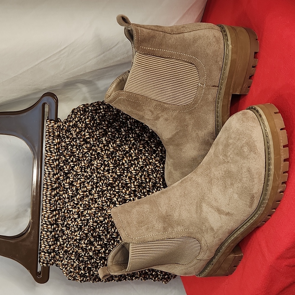 SHEIN COMBAT BOOT